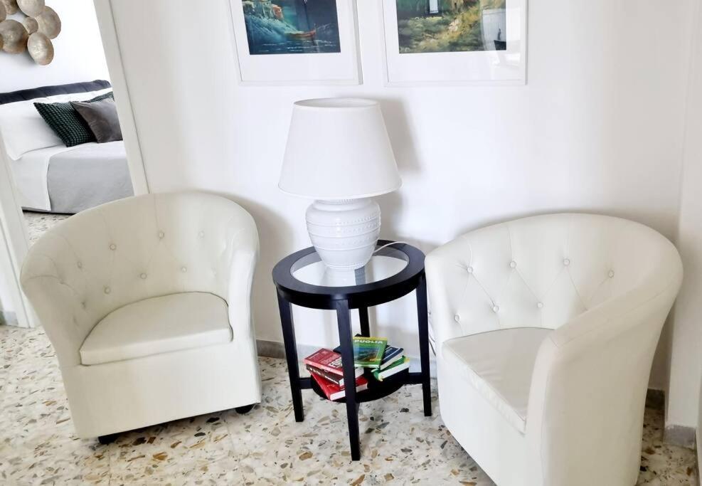 Terraro - Accommodation Bari Bagian luar foto